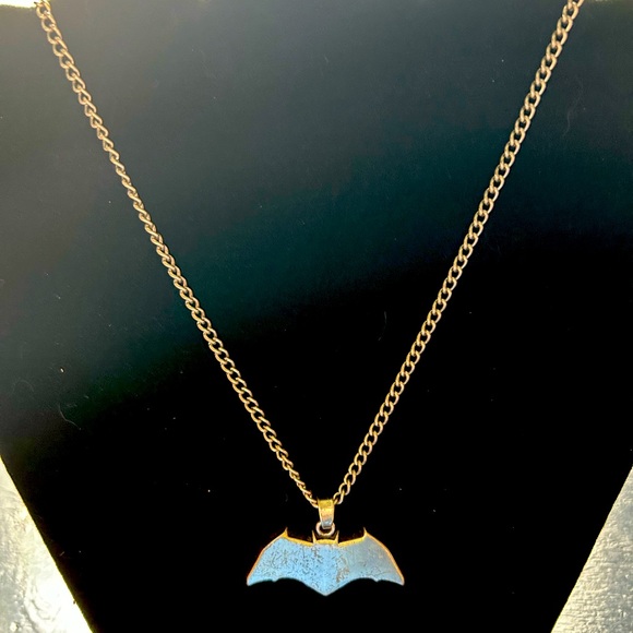 Batman Necklace - Picture 2 of 2